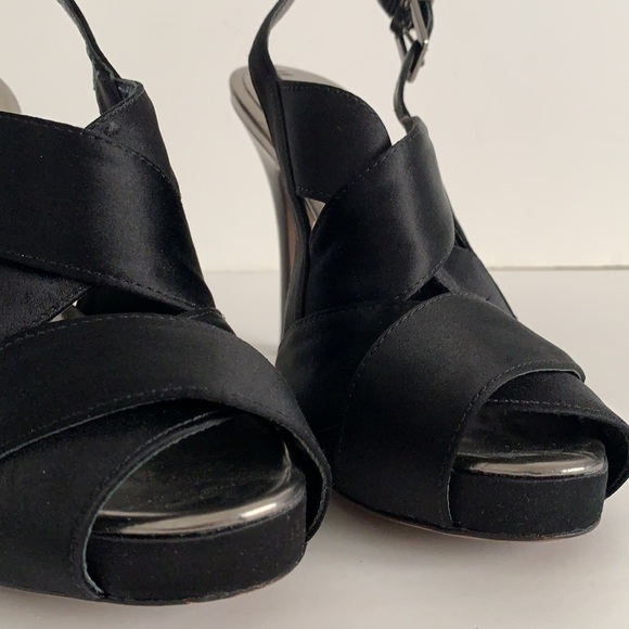 BCBG MaxAzria Peep Toe Platform Slingback Sandals - Picture 9 of 16